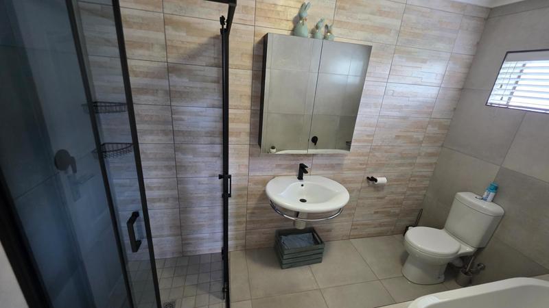 3 Bedroom Property for Sale in Island View Western Cape